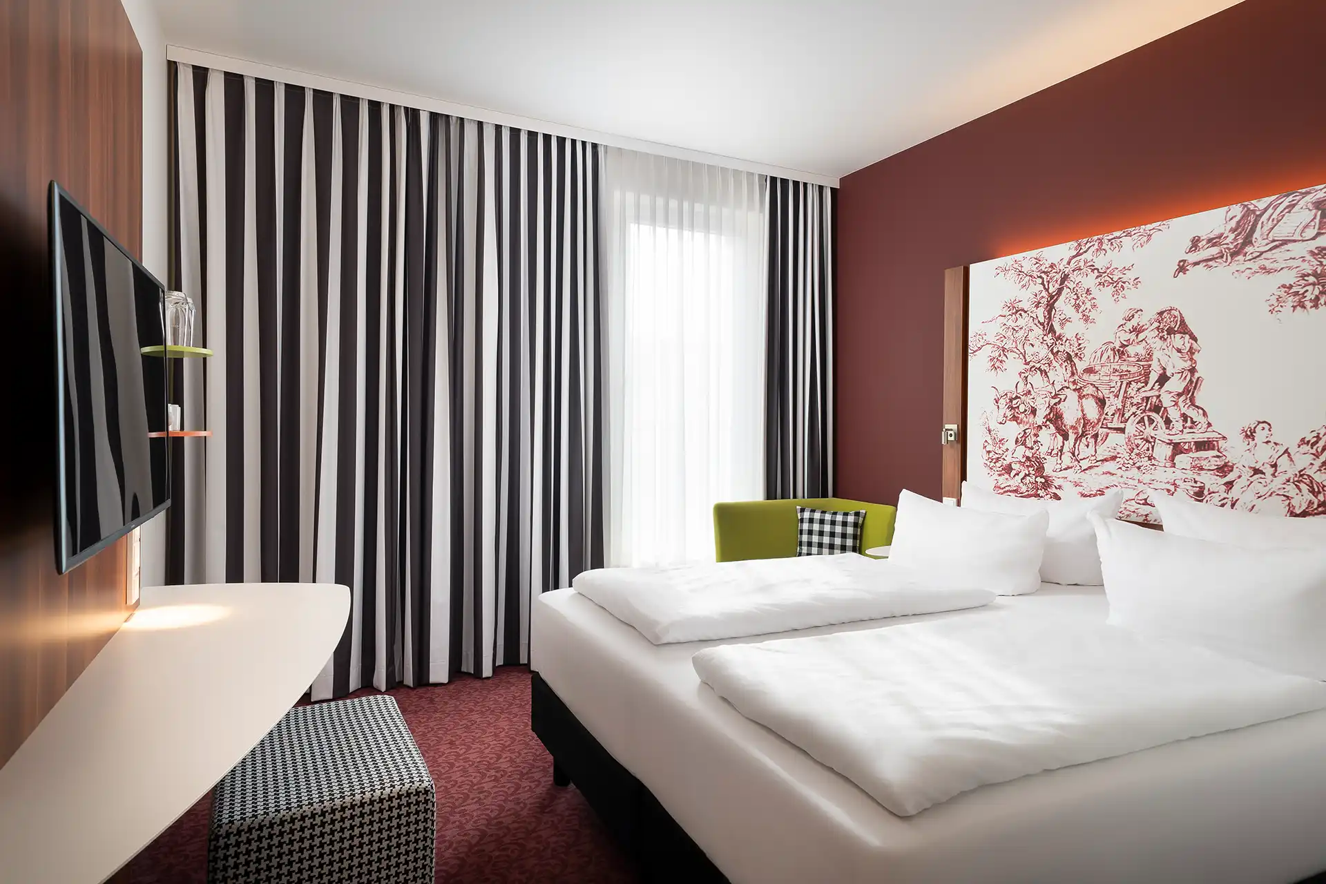 DasKarl. Ingelheim – Deluxe Doppelzimmer